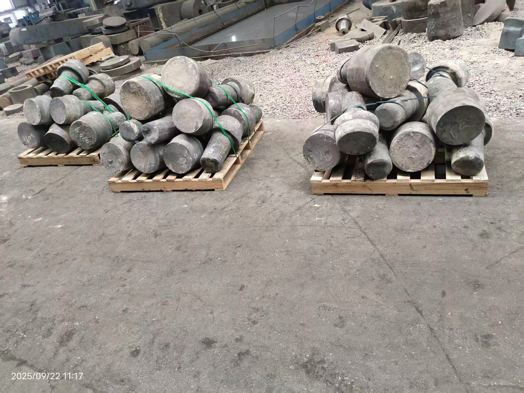 ศิลปะแห่งค้อนนับพัน: ต้นกำเนิดและพัฒนาการของการตีเหล็ก